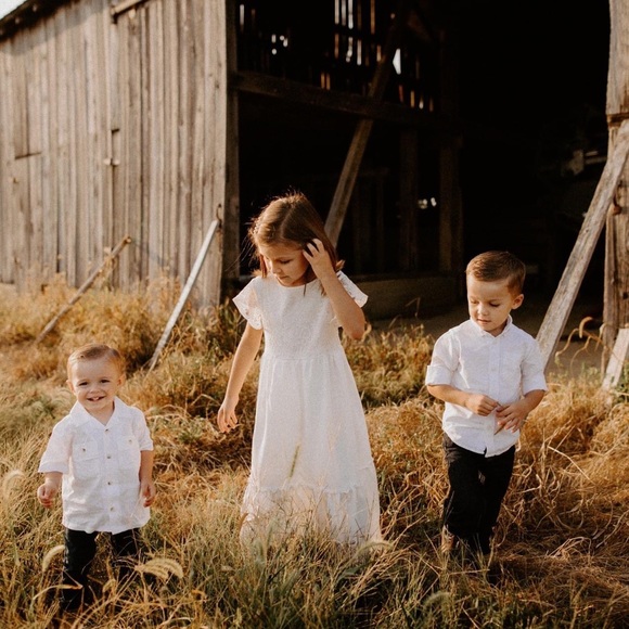 Meet your Posher, Amanda - Picture 3 of 7